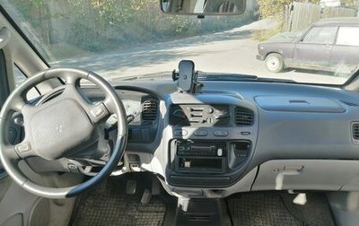 Mitsubishi Space Gear I рестайлинг, 1995 год, 500 000 рублей, 1 фотография