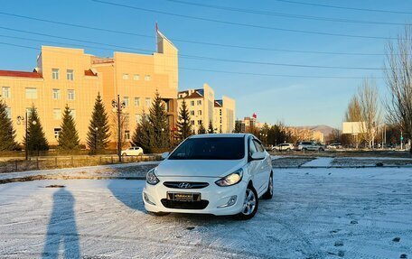 Hyundai Solaris II рестайлинг, 2014 год, 909 000 рублей, 1 фотография