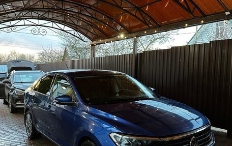 Volkswagen Polo VI (EU Market), 2020 год, 1 400 000 рублей, 2 фотография