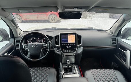 Toyota Land Cruiser 200, 2019 год, 8 500 000 рублей, 3 фотография