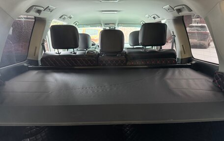 Toyota Land Cruiser 200, 2019 год, 8 500 000 рублей, 5 фотография