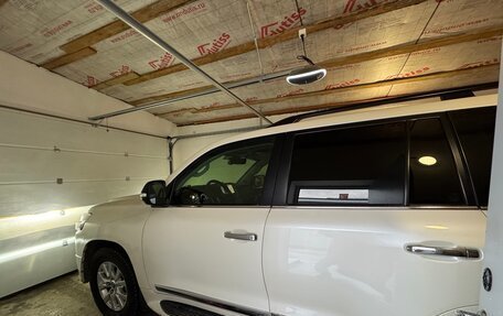 Toyota Land Cruiser 200, 2019 год, 8 500 000 рублей, 13 фотография