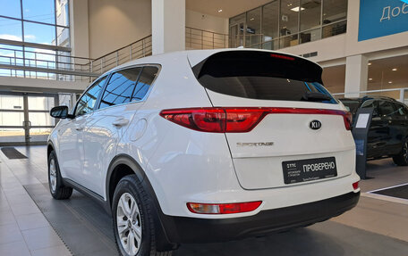 KIA Sportage IV рестайлинг, 2018 год, 1 873 000 рублей, 8 фотография