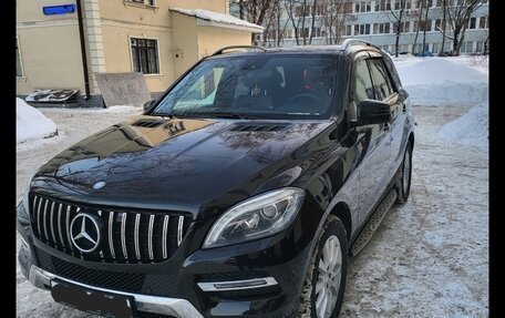 Mercedes-Benz M-Класс, 2014 год, 2 550 000 рублей, 2 фотография