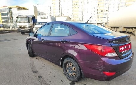Hyundai Solaris II рестайлинг, 2011 год, 615 000 рублей, 14 фотография