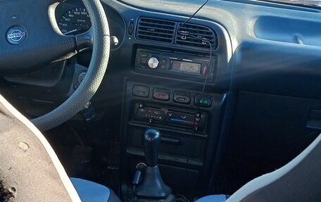 Nissan Sunny N14, 1992 год, 150 000 рублей, 3 фотография