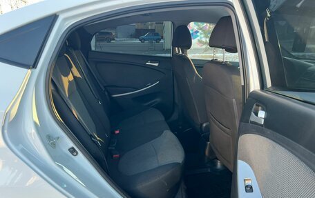 Hyundai Solaris II рестайлинг, 2014 год, 909 000 рублей, 13 фотография