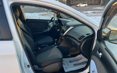 Hyundai Solaris II рестайлинг, 2014 год, 909 000 рублей, 14 фотография