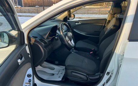 Hyundai Solaris II рестайлинг, 2014 год, 909 000 рублей, 10 фотография