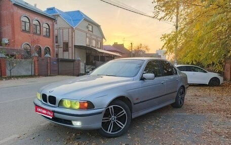 BMW 5 серия, 1998 год, 523 000 рублей, 1 фотография