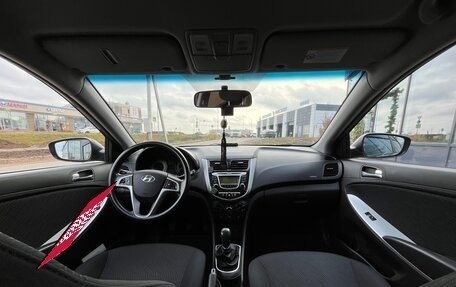 Hyundai Solaris II рестайлинг, 2014 год, 690 000 рублей, 5 фотография