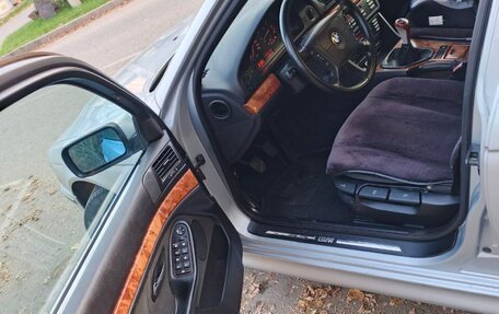 BMW 5 серия, 1998 год, 523 000 рублей, 7 фотография