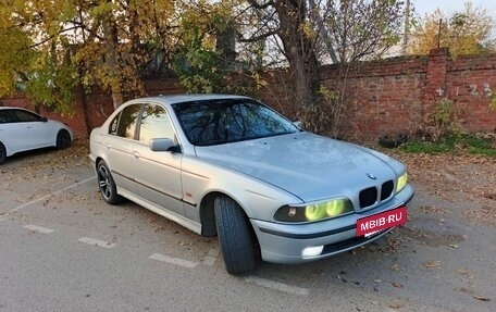 BMW 5 серия, 1998 год, 523 000 рублей, 3 фотография