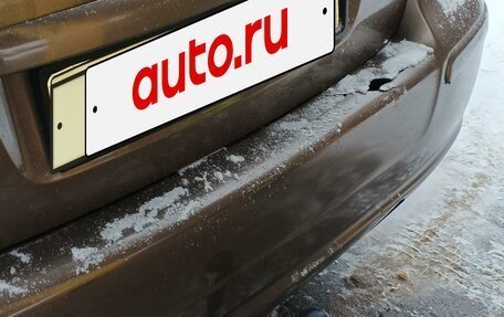 Toyota Avensis III рестайлинг, 2005 год, 640 000 рублей, 30 фотография