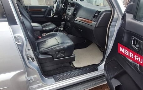 Mitsubishi Pajero IV, 2007 год, 1 350 000 рублей, 15 фотография