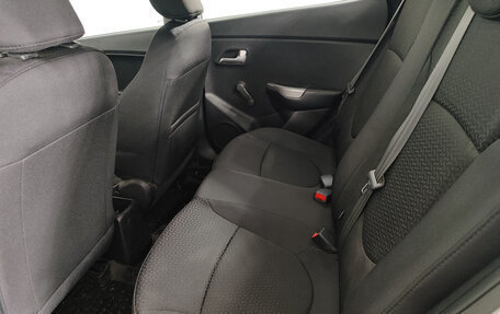 KIA Rio III рестайлинг, 2016 год, 1 047 000 рублей, 18 фотография