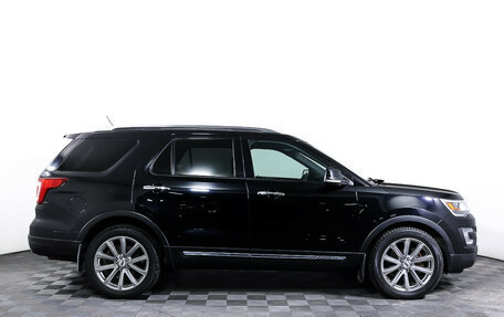 Ford Explorer VI, 2017 год, 2 989 000 рублей, 4 фотография