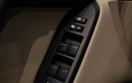 Toyota Land Cruiser Prado 150 рестайлинг 2, 2021 год, 7 000 000 рублей, 14 фотография