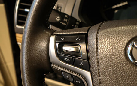 Toyota Land Cruiser Prado 150 рестайлинг 2, 2021 год, 7 000 000 рублей, 22 фотография