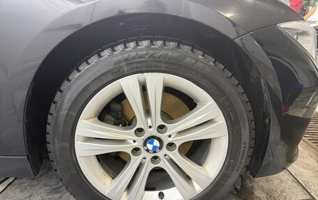 BMW 3 серия, 2015 год, 1 900 000 рублей, 3 фотография