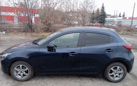 Mazda Demio IV, 2016 год, 1 000 000 рублей, 3 фотография