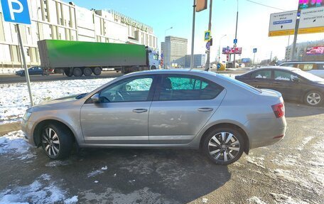 Skoda Octavia, 2019 год, 2 000 000 рублей, 3 фотография