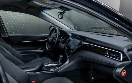 Toyota Camry, 2019 год, 2 744 000 рублей, 18 фотография