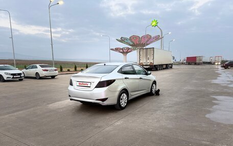 Hyundai Solaris II рестайлинг, 2015 год, 535 000 рублей, 2 фотография