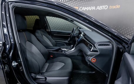 Toyota Camry, 2019 год, 2 744 000 рублей, 17 фотография