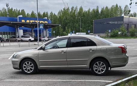 Toyota Avensis III рестайлинг, 2003 год, 798 000 рублей, 5 фотография