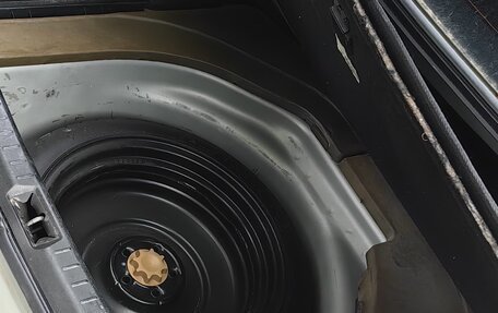 Toyota Avensis III рестайлинг, 2003 год, 798 000 рублей, 9 фотография