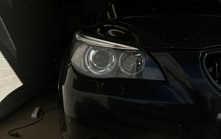 BMW 5 серия, 2004 год, 920 000 рублей, 7 фотография