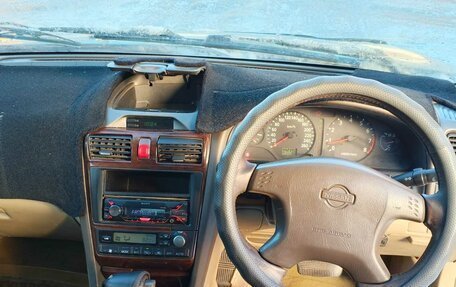 Nissan Cefiro III, 2000 год, 300 000 рублей, 5 фотография