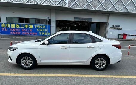 Ford Focus IV, 2022 год, 999 013 рублей, 5 фотография