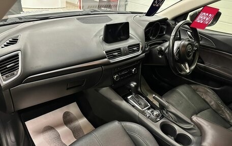 Mazda Axela, 2017 год, 1 499 999 рублей, 13 фотография