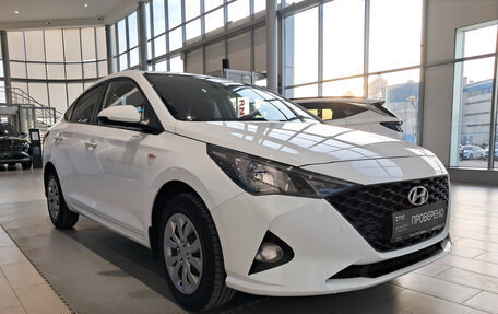 Hyundai Solaris II рестайлинг, 2020 год, 1 420 000 рублей, 3 фотография