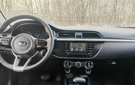 KIA Rio IV, 2019 год, 910 000 рублей, 9 фотография