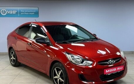 Hyundai Solaris II рестайлинг, 2011 год, 699 000 рублей, 3 фотография