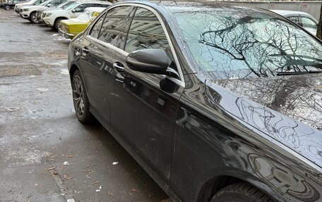 Mercedes-Benz E-Класс, 2020 год, 4 400 000 рублей, 3 фотография