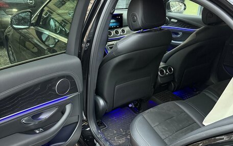 Mercedes-Benz E-Класс, 2020 год, 4 400 000 рублей, 6 фотография