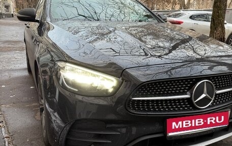 Mercedes-Benz E-Класс, 2020 год, 4 400 000 рублей, 2 фотография