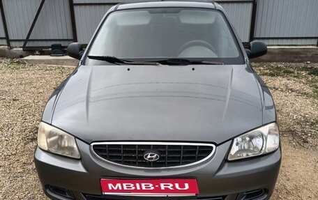 Hyundai Accent II, 2004 год, 350 000 рублей, 1 фотография