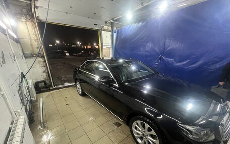 Mercedes-Benz E-Класс, 2018 год, 3 800 000 рублей, 7 фотография