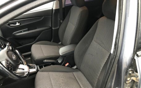 KIA Rio IV, 2018 год, 1 430 000 рублей, 6 фотография