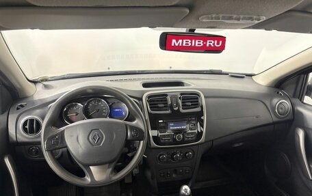 Renault Logan II, 2016 год, 860 000 рублей, 16 фотография