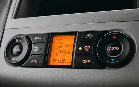 Nissan Serena III, 2006 год, 995 000 рублей, 16 фотография