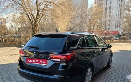 Opel Astra K, 2021 год, 1 950 000 рублей, 4 фотография