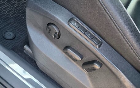 Volkswagen Tiguan II, 2017 год, 2 750 000 рублей, 19 фотография