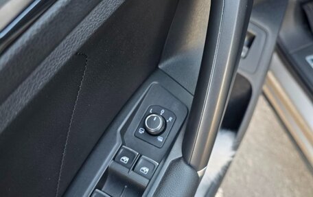 Volkswagen Tiguan II, 2017 год, 2 750 000 рублей, 23 фотография