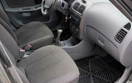 Hyundai Accent II, 2004 год, 350 000 рублей, 7 фотография